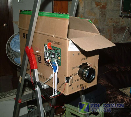 看过别笑 千元自制投影机到底啥模样 看过别笑 千元自制投影机到底啥模样